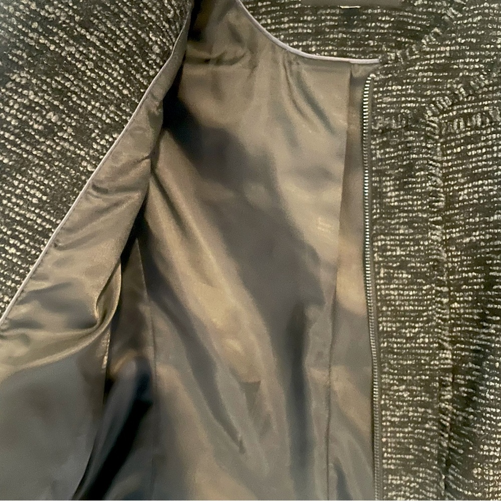 Banana Republic Factory Boucle Tweed Fitted Jacket - Picture 5 of 5